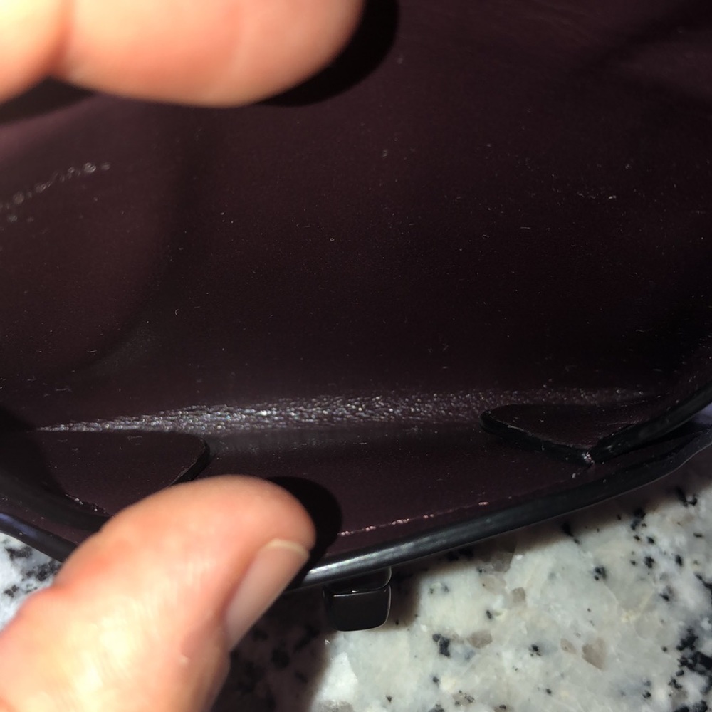 Coach Case - Picture 4 of 4